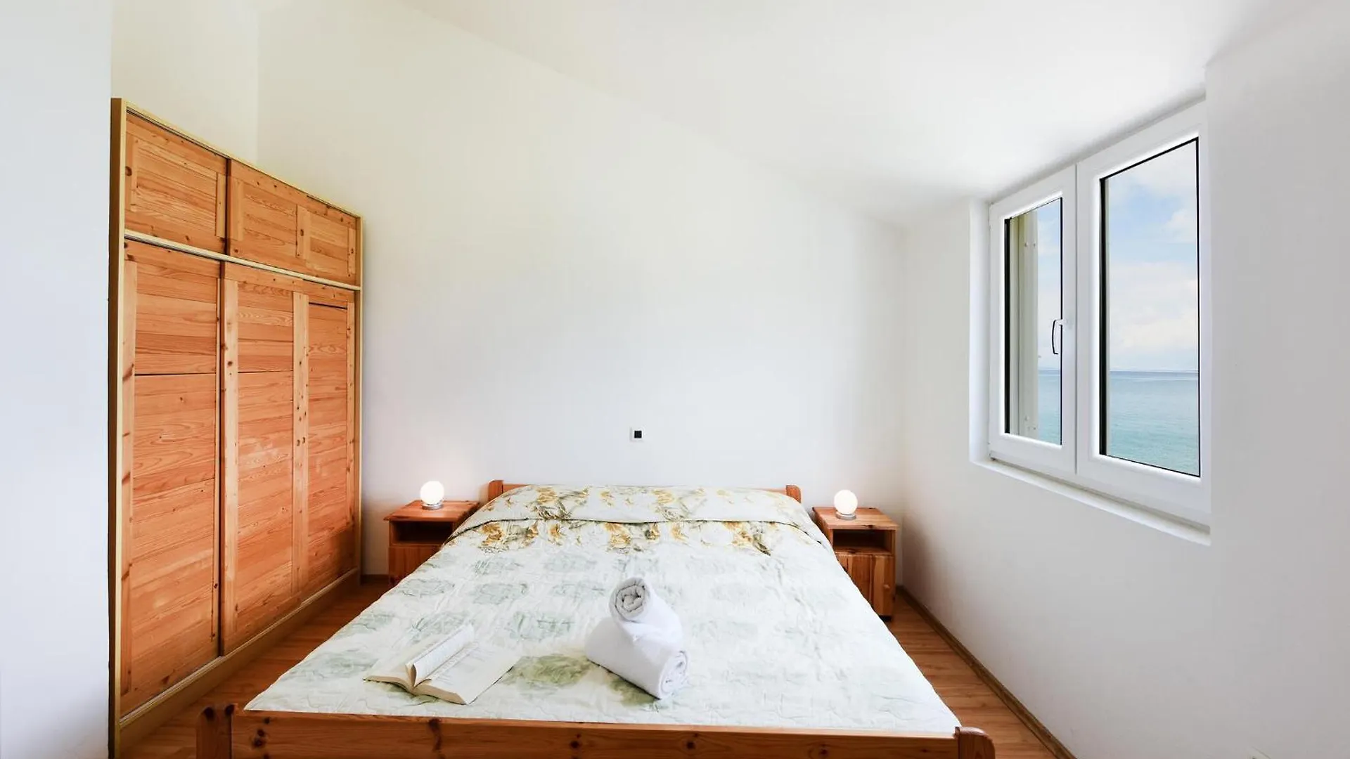 Stunning Apartment In Ugljan With Wifi